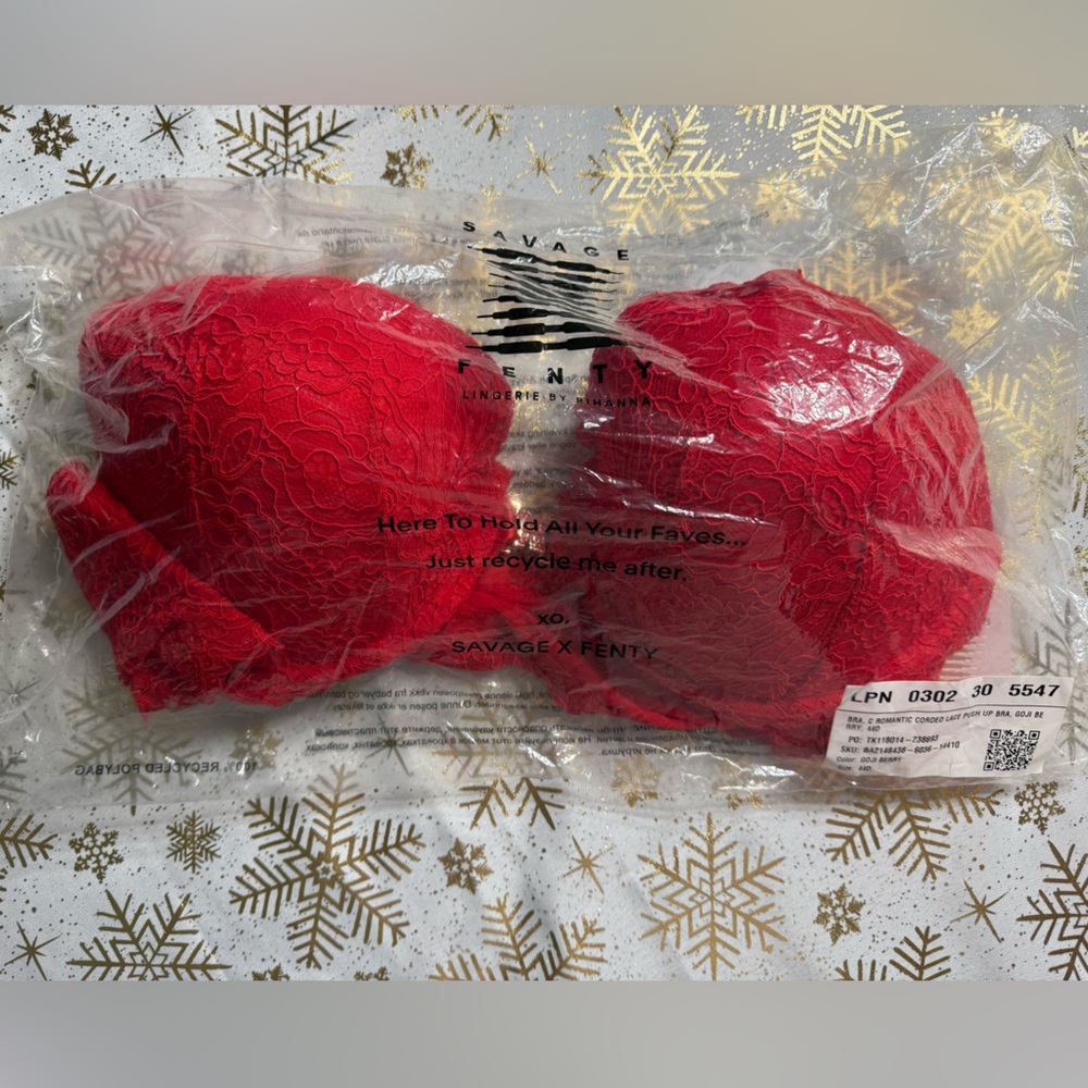 Savage X Fenty Romantic Corded Lace Push-up Bra in Goji Berry Red NWT NIB